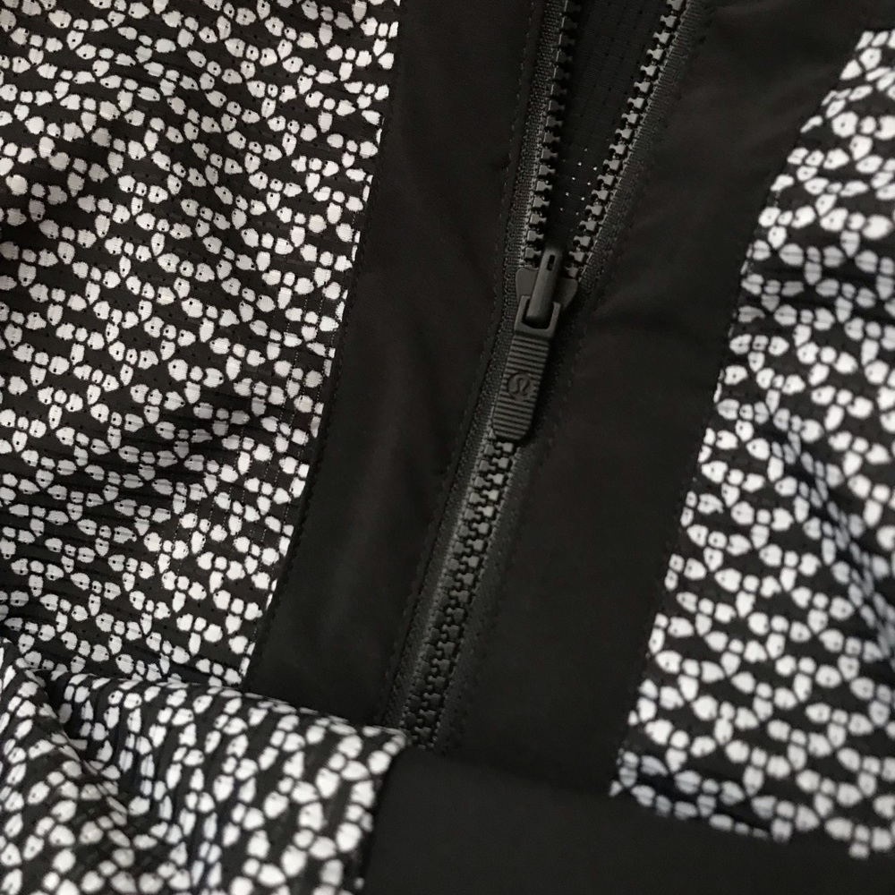 Lululemon Bomber Jacket - Picture 7 of 10